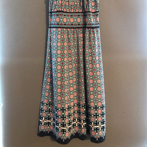 Max Studio Swing Dress - Picture 2 of 5